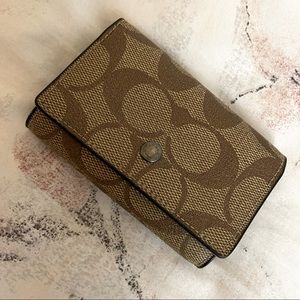 Coach Signature 5 Ring Key Case